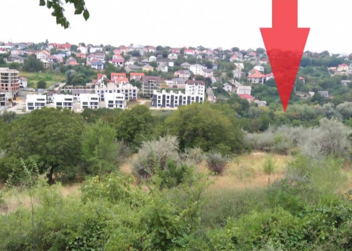 28 ari, teren pentru construcții