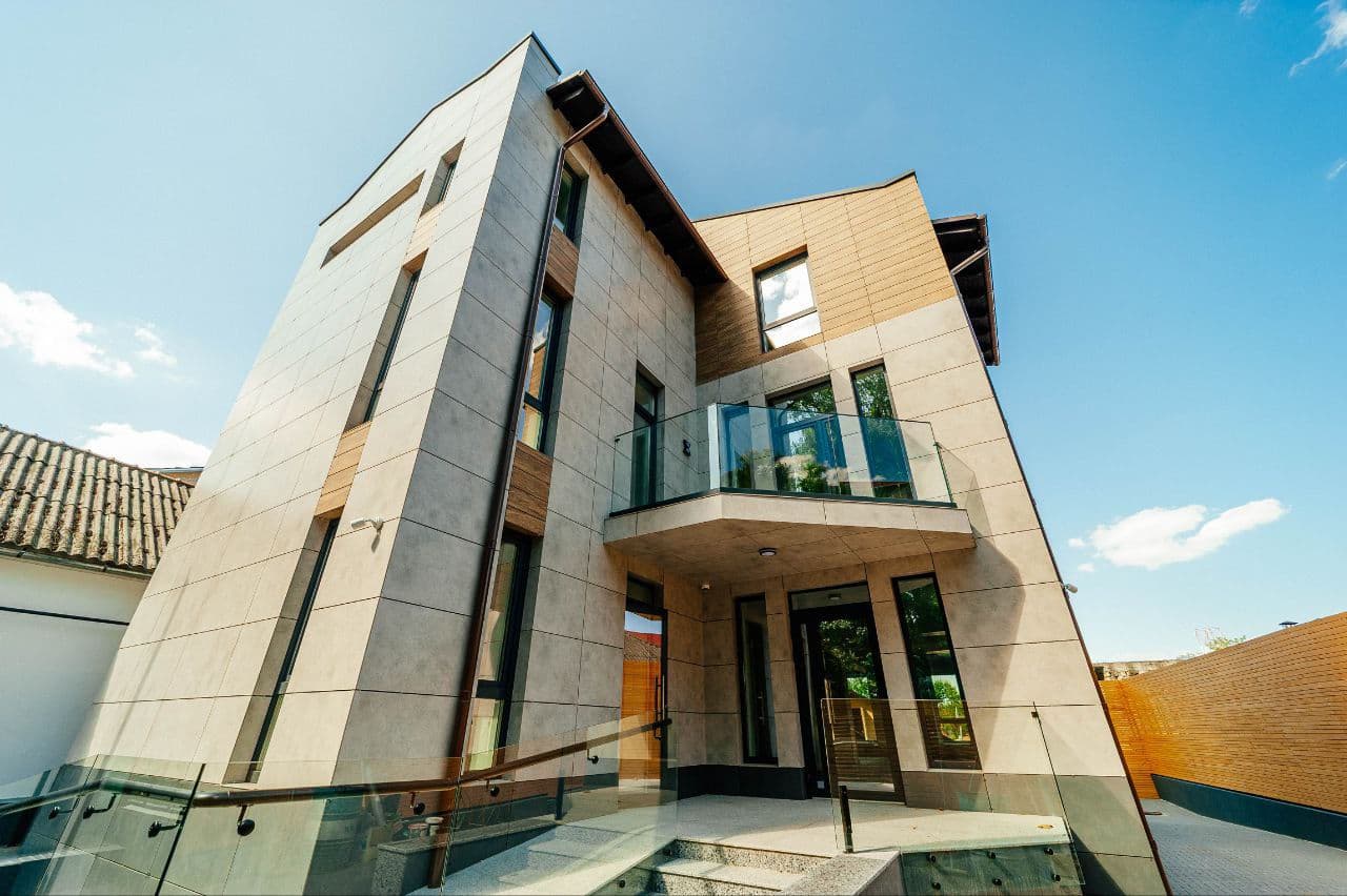 500 m², Spațiu comercial