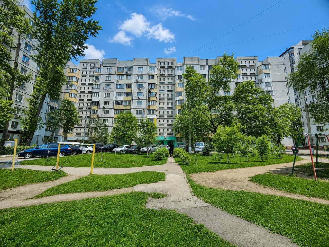 Apartament cu 4 camere, 90 m², 5 etaj