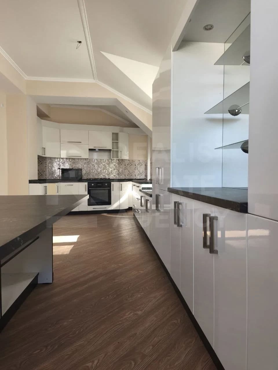 Apartament cu 3 camere,  Centru,  Bălți,  Bălți mun.