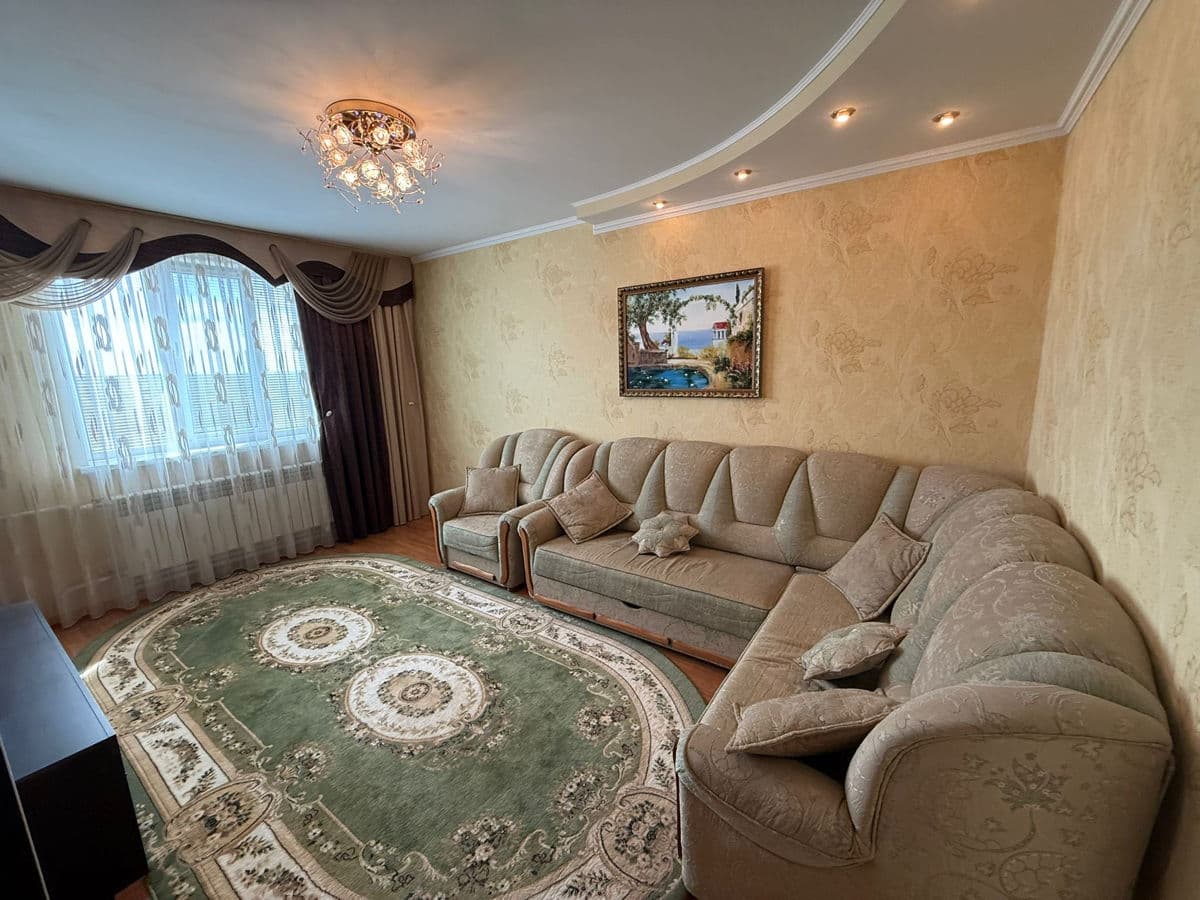 Apartament cu 3 camere, 68 m², 5 etaj
