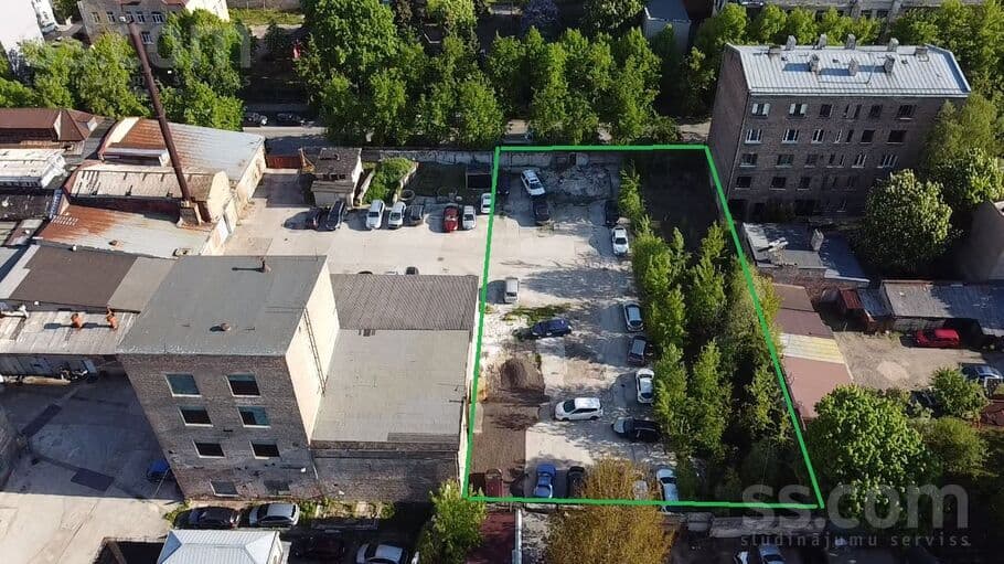 Land, 1688.0 m², Īpašnieks pārdod zemes gabalu Narvas ielā 4 bez ēkām. Tuvumā visas nepieciešamās, Centre