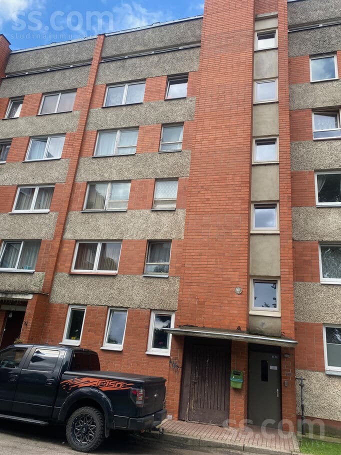 3 rooms, 66.0 m², Pārdod gaišu, mājīgu un siltu trīsistabu dzīvokli Tukumā. 3. stā, Tukums