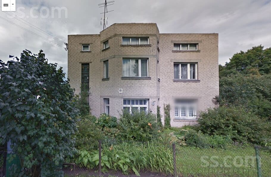 2 rooms, 829.0 m², Pārdodu 2-stāvīgu māju klusā privātmāju rajonā. Piemērota lielai ģimenei, Jēkabpils
