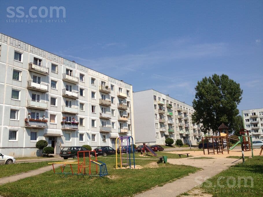 2 rooms, 48.0 m², Pārdodu dzīvokli Jauntukumā, kuru var apdzīvot uzreiz, vietām ne, Tukums