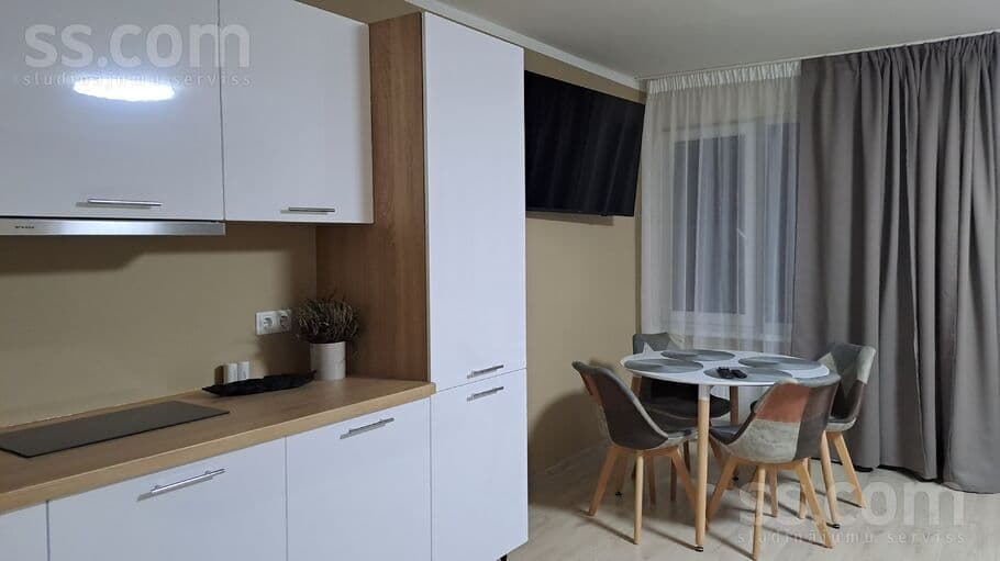 1 rooms, 12.0 m², Pārdodu izremontētu studijas tipa dzīvokli. Sīkāka informācija p, Rēzekne