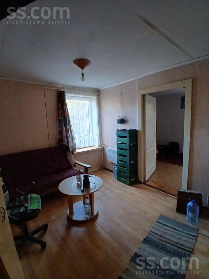 2 rooms, 38.0 m², Pārdodu - mājīgu un siltu (ziemā) dzīvokli. Jēkabpils centrs - b, Jēkabpils