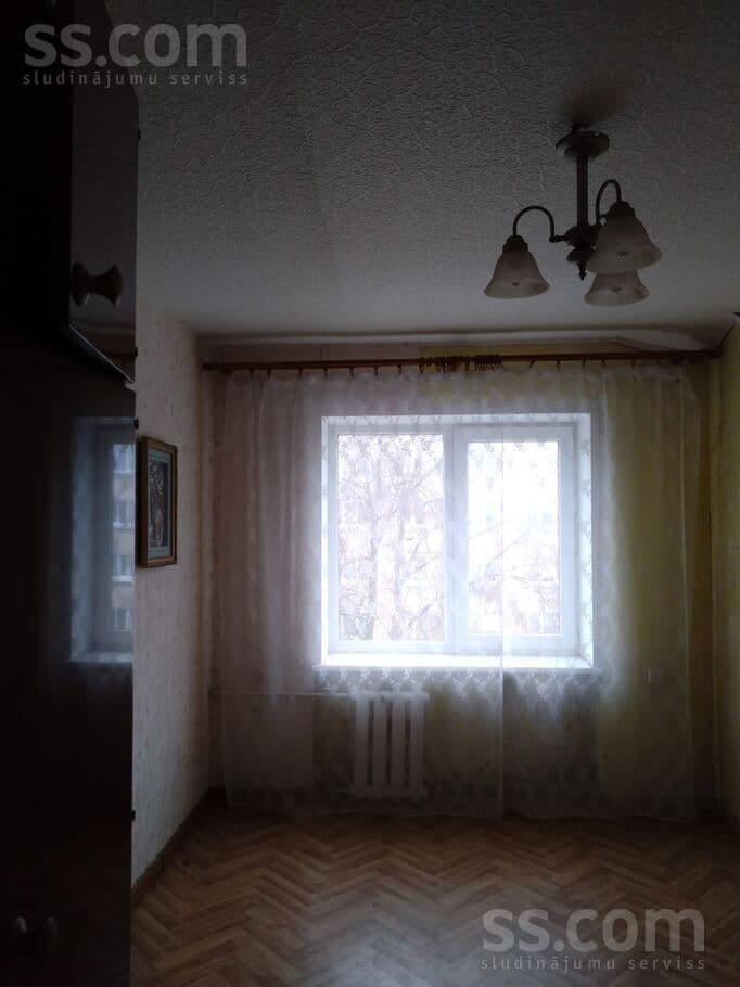 2 rooms, 41.0 m², Pārdodu dzīvokli. Cena nedaudz runājama., Rēzekne