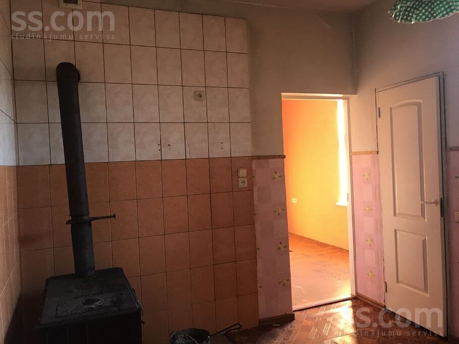 2 rooms, 43.0 m², Печное отопление, нормальное состояние. не арендую-только продаж, Tukums