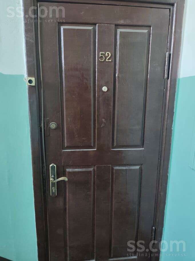 3 rooms, 58.0 m², Tiek pārdots 3-istabu dzīvoklis, 3 stāvs, māja uzcelta 1992.gadā, Daugavpils