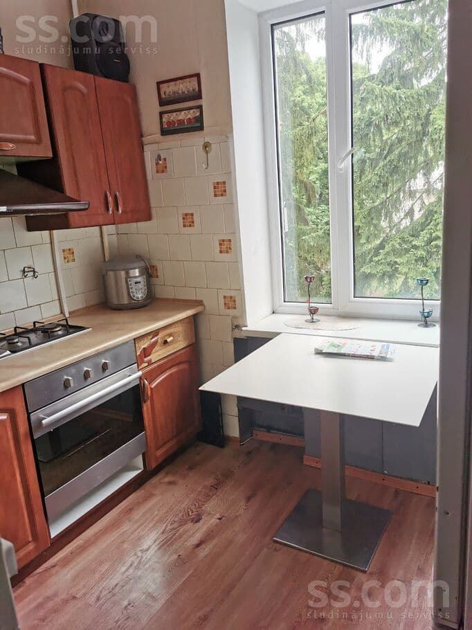 2 rooms, 13.0 m², Продаю светлую квартиру в центре Юрмалы , дубовый паркет , панор, Majori