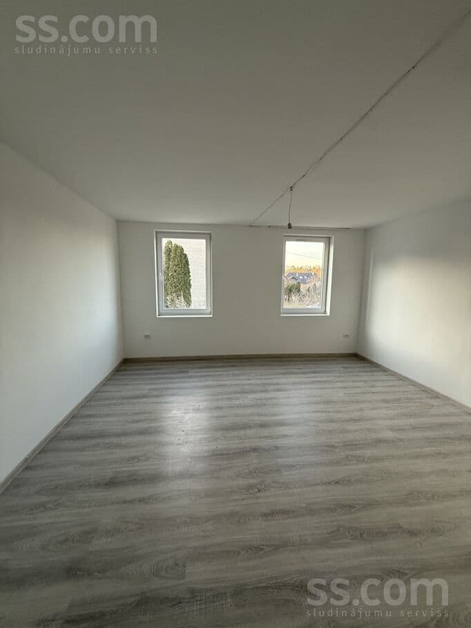 2 rooms, 6.0 m², Īpašnieks pārdod 2 istabu dzīvokli ar kopējo platību 45kvm, ista, Valmiera