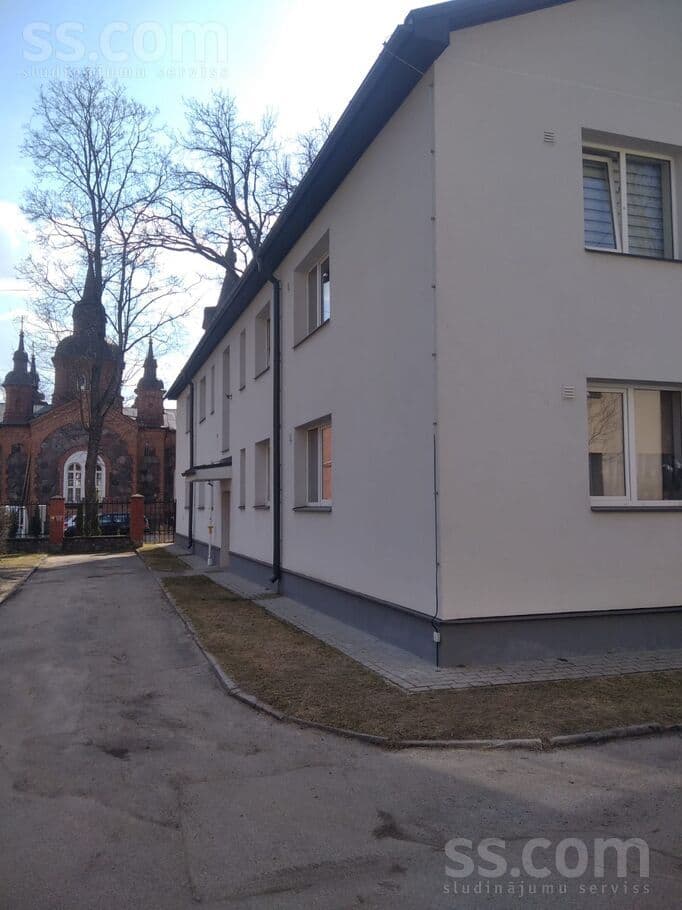 1 rooms, 37.0 m², Tiek pārdots vienistabas dzīvoklis pašā Valmieras centrā, renovē, Valmiera