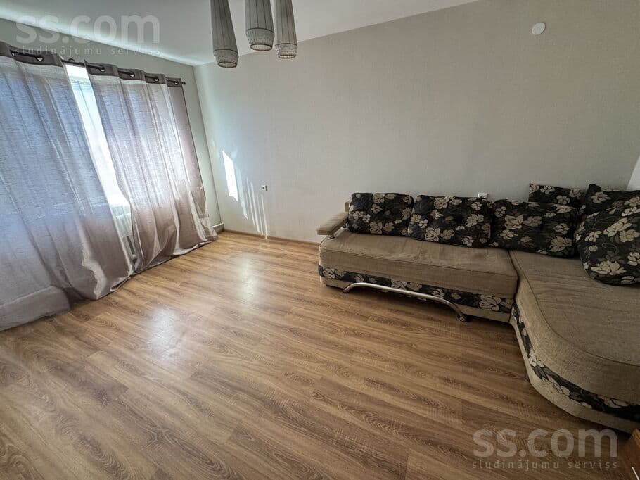 2 rooms, 46.0 m², Dzīvoklis pilsētas centrā, 2 izolētas istabas, IR Balkons (vērst, Rēzekne