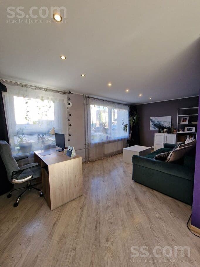 1 rooms, 38.0 m², Pārdod izremontētu 1 ist. dzīvokli renovētā mājā. 

Gaišs un p, Valmiera