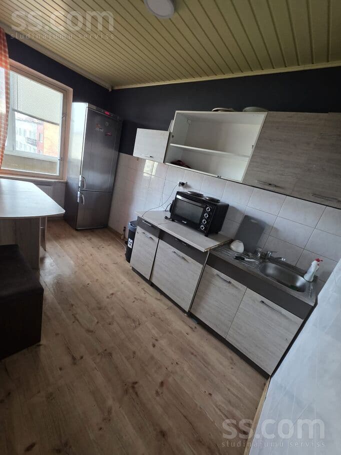 1 rooms, 39.0 m², Продаётся однокомнатная тёплая квартира (39, 3 кв. м. , с мебель, Rēzekne