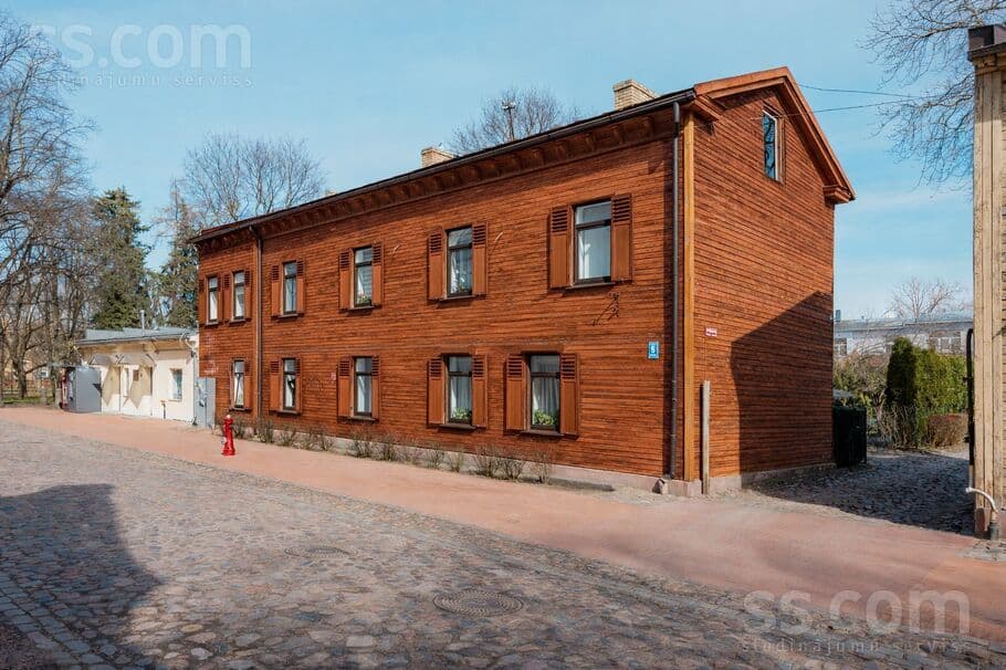3 rooms, 880.0 m², Kskluzīva privātmāja Rīgas centrā – Sparģeļu ielā, pie Ziedoņdārzs
Ti, Centre