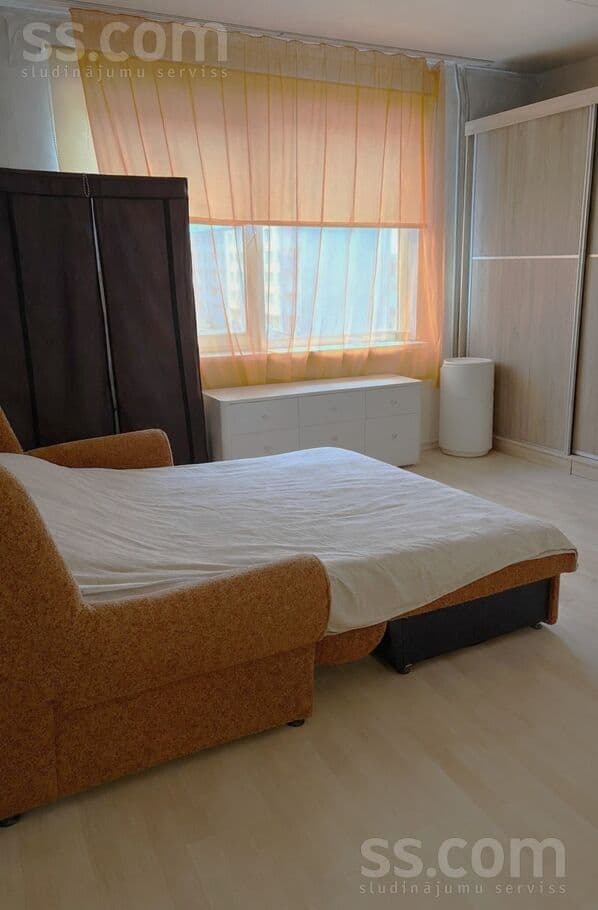 1 rooms, 33.0 m², Pārdod dzīvokli Valmierā, Rubenes ielā. 
Piedāvājumā silts un o, Valmiera