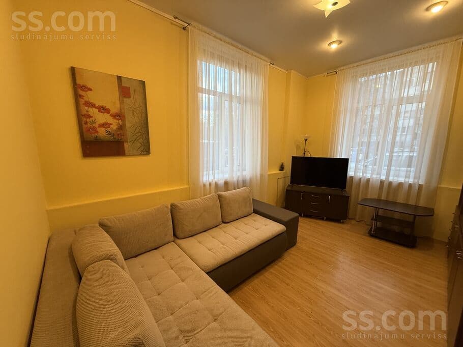 1 rooms, 36.0 m², Pārdod siltu, mājīgu un ekonomisku 1, 5 istabu divstāvu dzīvokli, Daugavpils