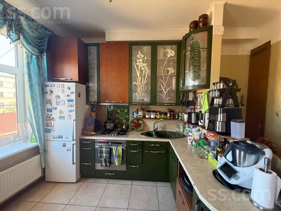 3 rooms, 57.0 m², Pārdod mājīgu dzīvokli Rīgā – Matīsa ielā 59, Centrā. 

Piedāv, Centre