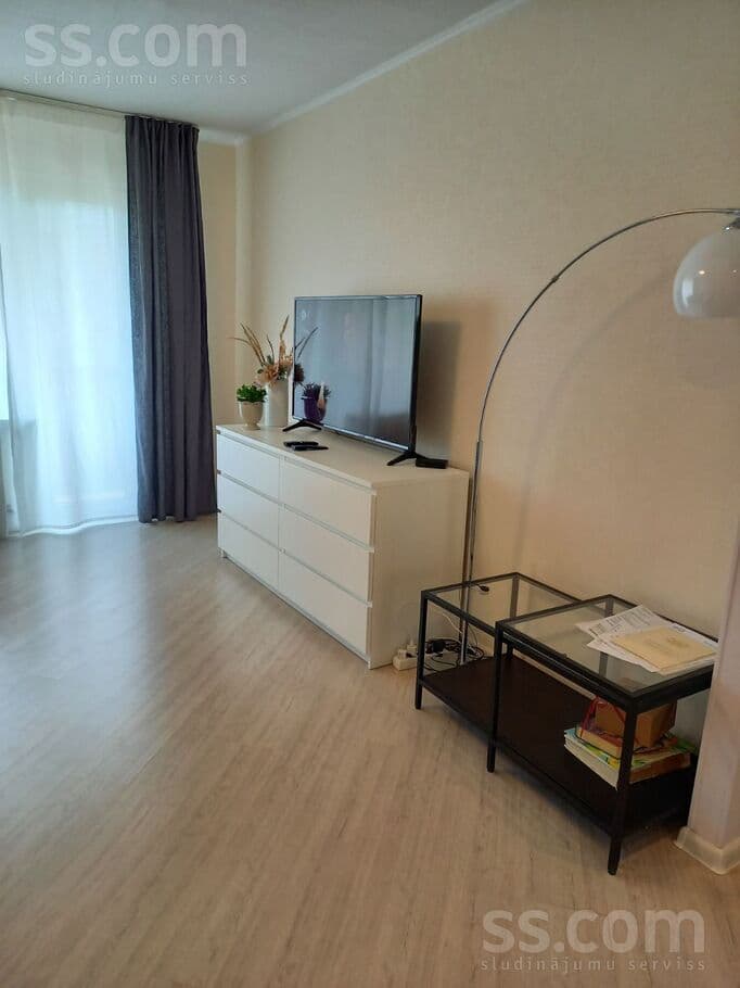 2 rooms, 42.0 m², Pārdodas 2x istabu dzīvoklis(istabas necaurstaigājamas), 
atrod, Tukums