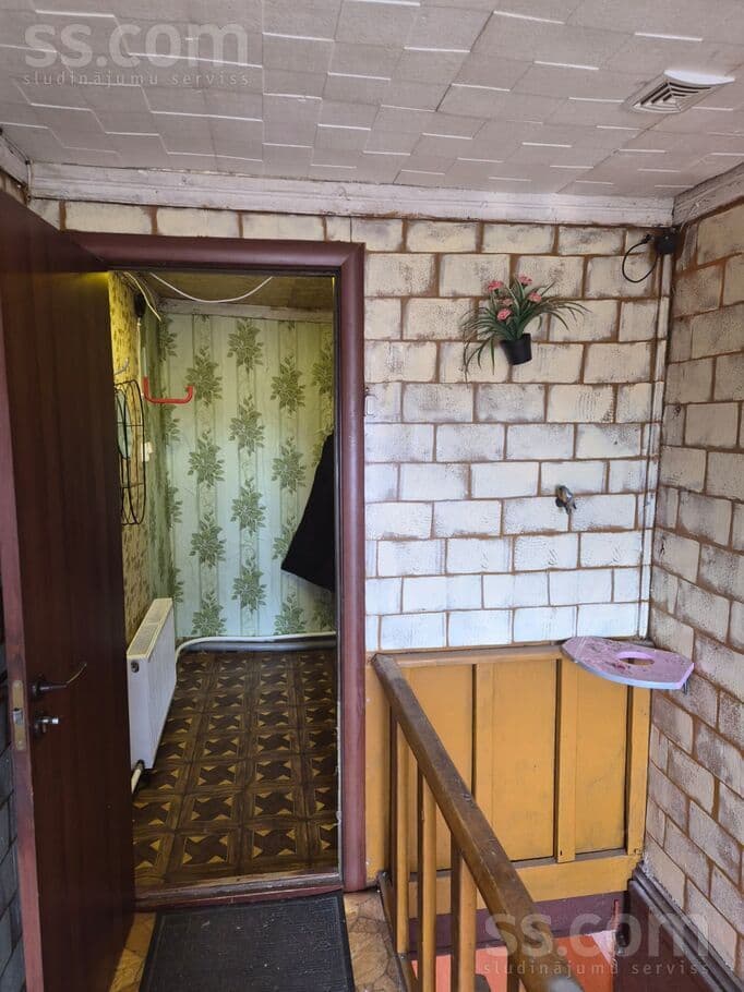 2 rooms, 6.0 m², Pārdod 2 istabu bēniņu dzīvokli Pasta iela 30, Tukums. 
47, 6 m, Tukums