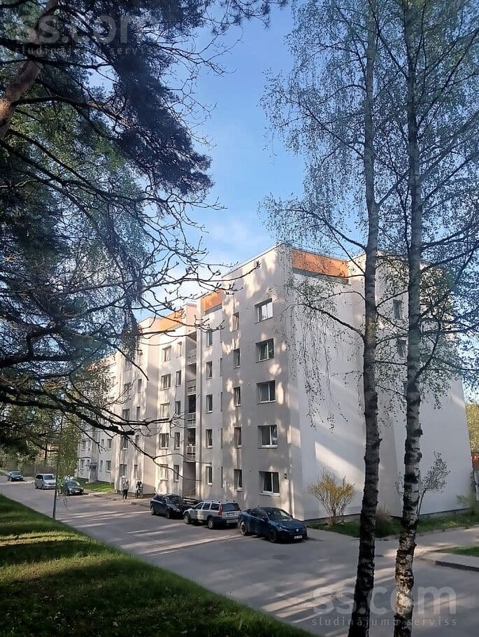 1 rooms, 39.0 m², Pārdod vienistabas dzīvokli Valmierā. Dzīvoklis ir silts un gaiš, Valmiera