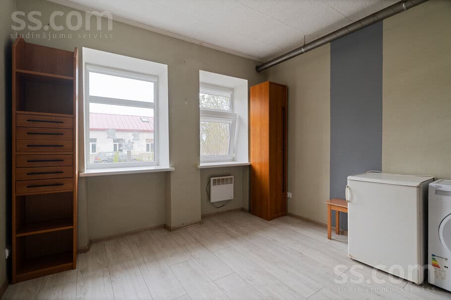 1 rooms, 18.0 m², Tiek pārdots kompakts vienistabas dzīvoklis. 

Dzīvokļu māja a, Jelgava