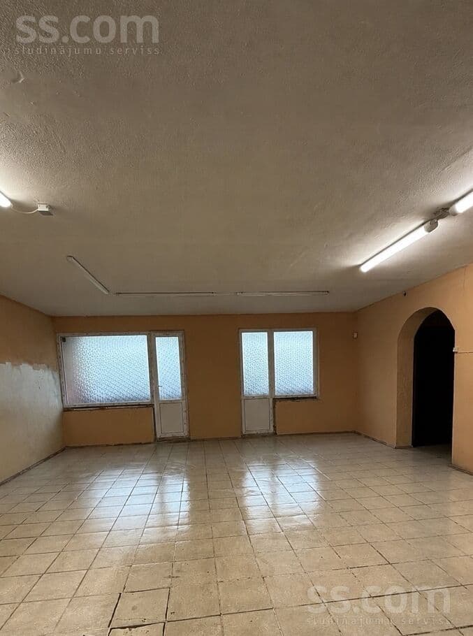 5 rooms, 6.0 m², Pārdošanā plašas apdzīvojamas telpas Jēkabnieku ciematā 131, 6 m, Jelgava