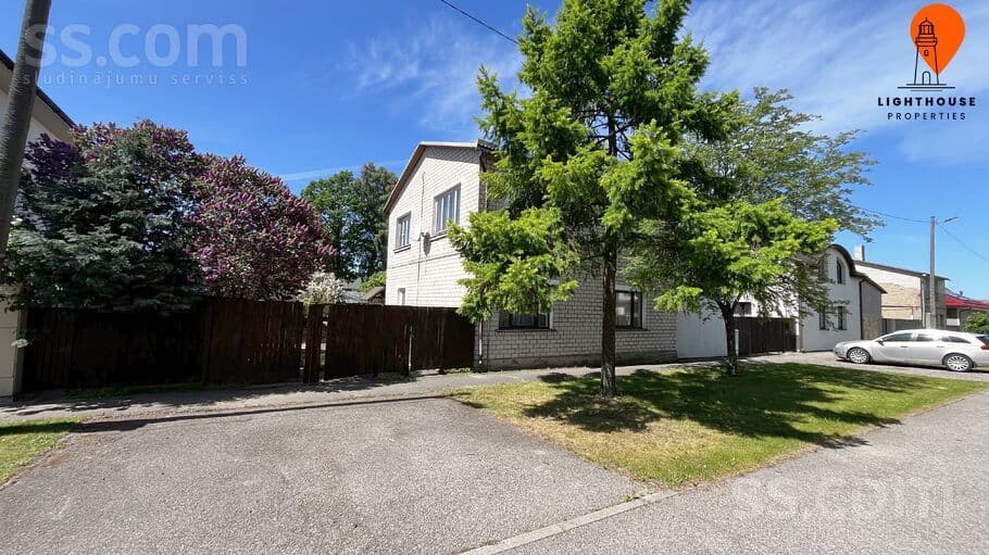 2 rooms, 808.0 m², Renovējama privātmāja klusā un ģimenēm draudzīgā apkaimē. 

Piedāvājam, Ventspils