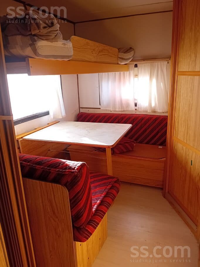 1 rooms, 950.0 m², Majori