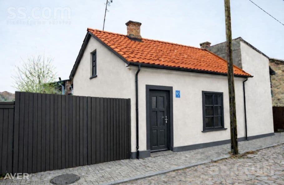 1 rooms, 151.0 m², Pārdošanā īpašums ar lielu attīstības potenciālu Ventspils vēsturiskajā, Ventspils