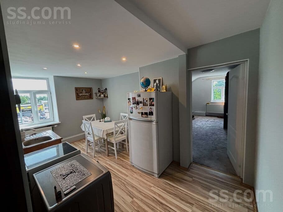 1 rooms, 14.0 m², Pārdodas izremontets dzivoklis, ar visam ertibam, 37 m2 saulains, Jelgava
