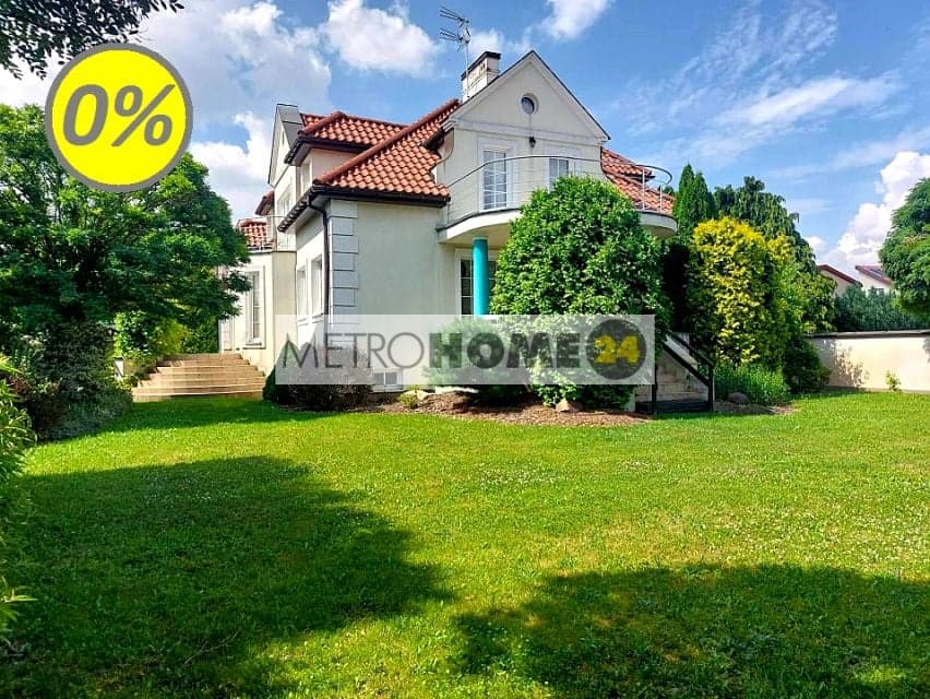 Sprzedam Dom Warszawa - 587 m²