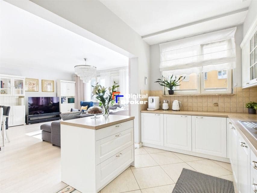 Sprzedam Mieszkanie Warszawa - 95,24 m²