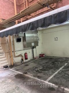1 BR in > 1 Covered parking spaces on Ho Man Tin Street Ho Man Tin G