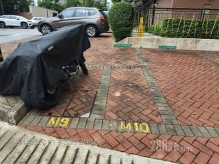 1 BR in > 1 carpark for motor bike
