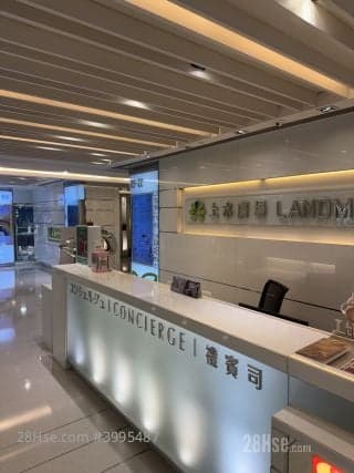 1 BR in > 10 Golden [No commission for tenants] Grade A commercial b