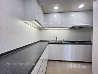3 BR in > 15 Golden Sole Agent | Near Fortress Hill MTR| High Floor 