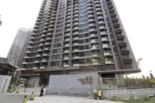 1 BR in > 1 Special offer on parking spaces at Kai Tak Long Yu! $6