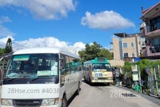 1 BR in > 4 Yuen Long [Newly renovated village house in Ha Tsuen. Mi