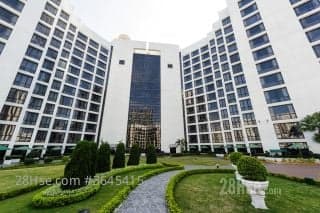1 BR in > 27 Golden Kornhill Apartment | 2 mins walk to Taikoo MTR S