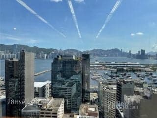 1 BR in > 12 Golden 【Century 21 Elite Winnie】@Premium Shopping Mall@