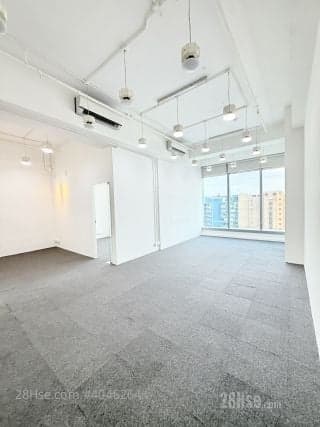 1 BR in > 35 Golden Newly renovated property with nameplate. Twin un