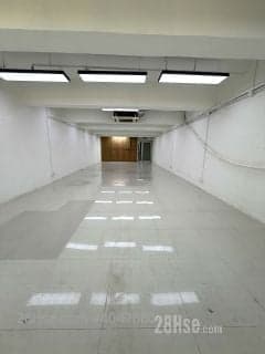 1 BR in > 11 Golden It has an ensuite toilet