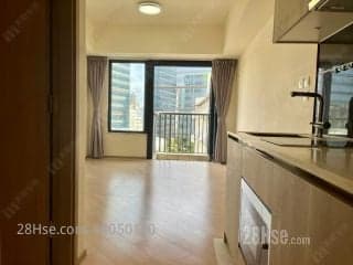 1 BR in > 5 Golden Fully enclosed genuine property