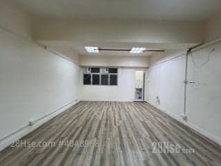 1 BR in > 4 Golden Newly renovated interior toilets with hot water h