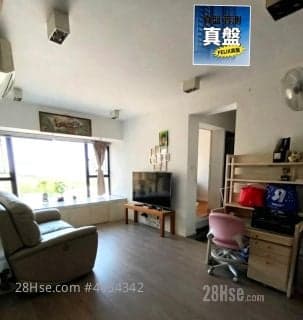 3 BR in > 5 Felix October listing! Includes indoor parking! Spacious