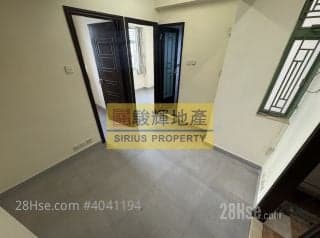 2 BR in > 5 Celebrity Residence in Cheung Sha Wan features a two