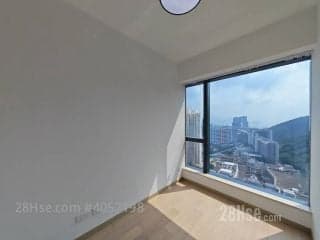 2 BR in Central